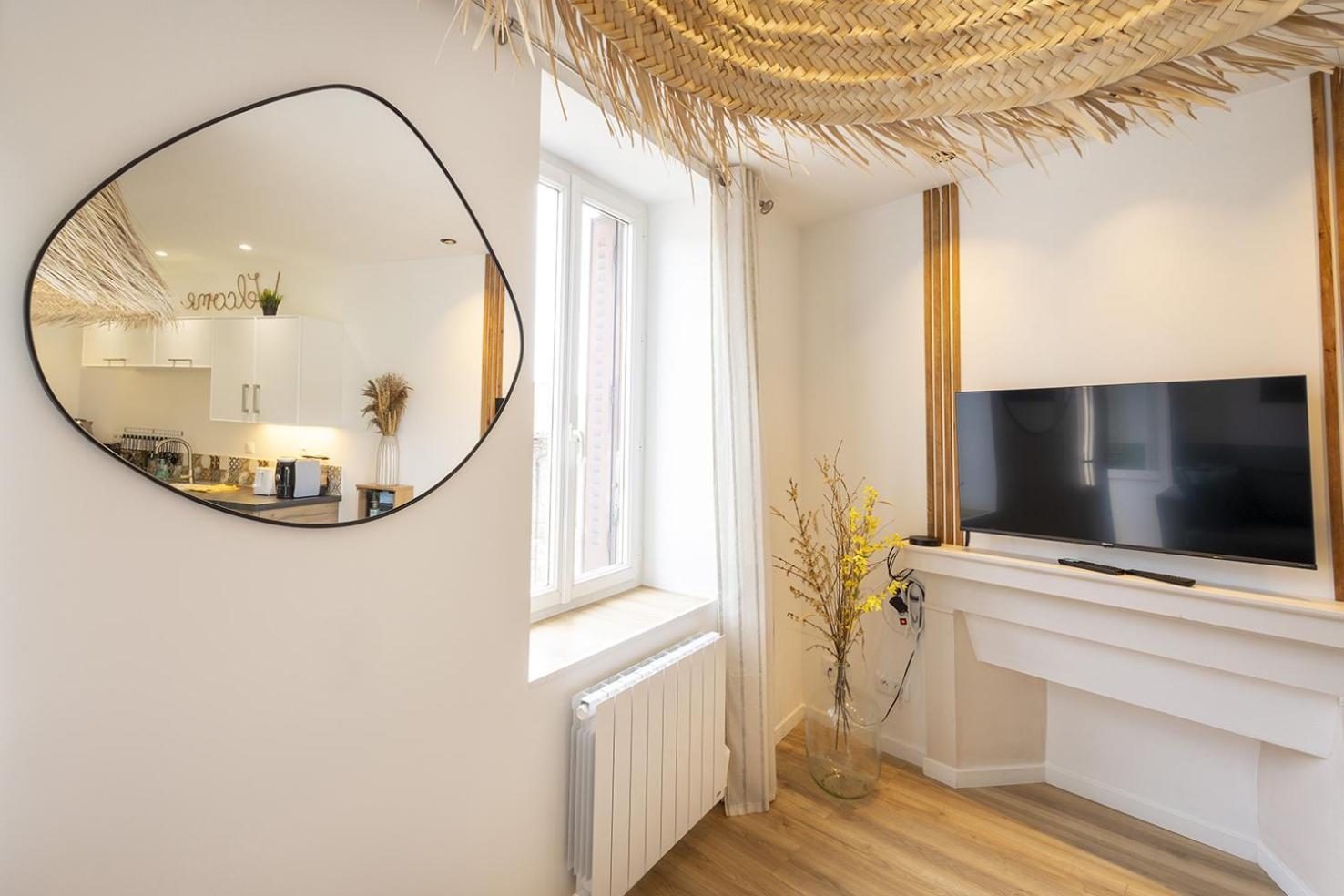 L'Emeraude - 1 A 4P - Wifi Fibre - Parking Gratuit Pont-d'Ain Exterior photo